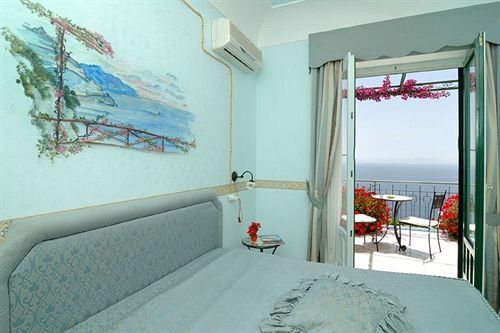 Costa D'amalfi Bed & Breakfast 2*