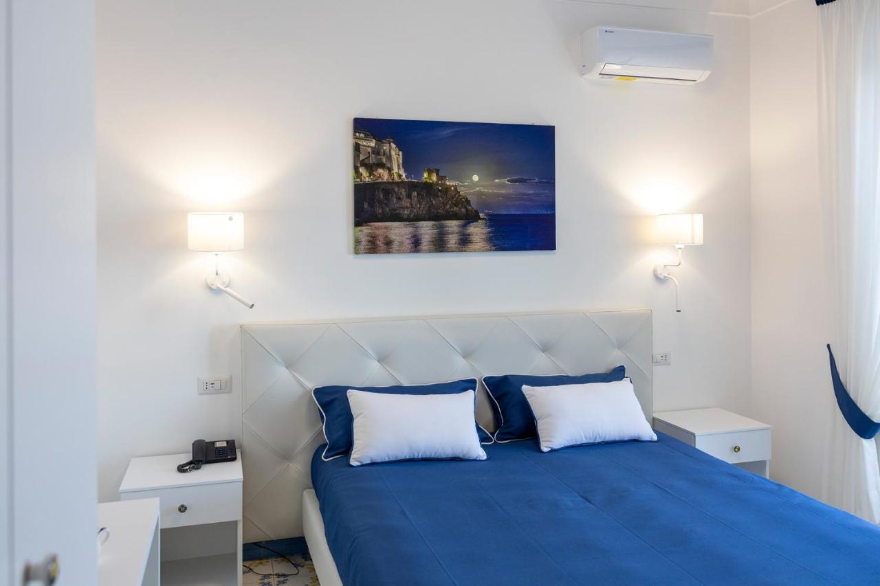 Costa D'amalfi 2*